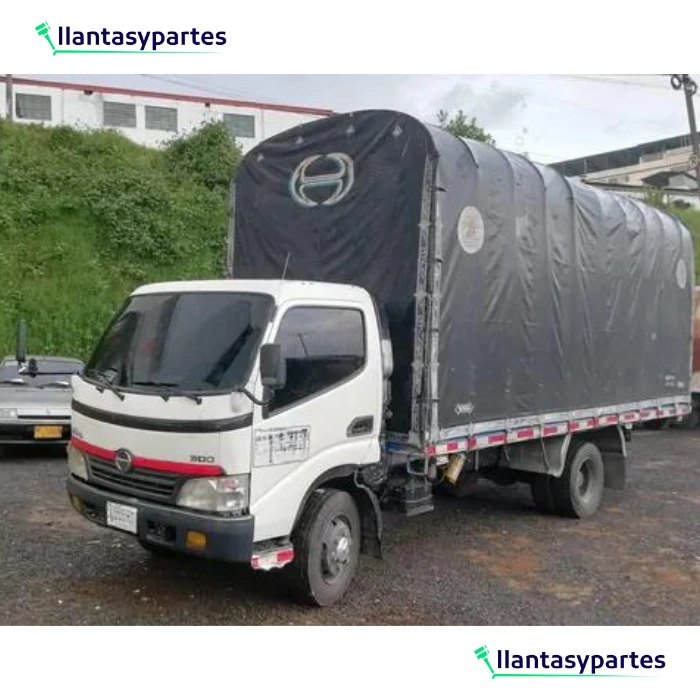 Llantas WestLake AZ531-WL
                                         215/75R17.5-2