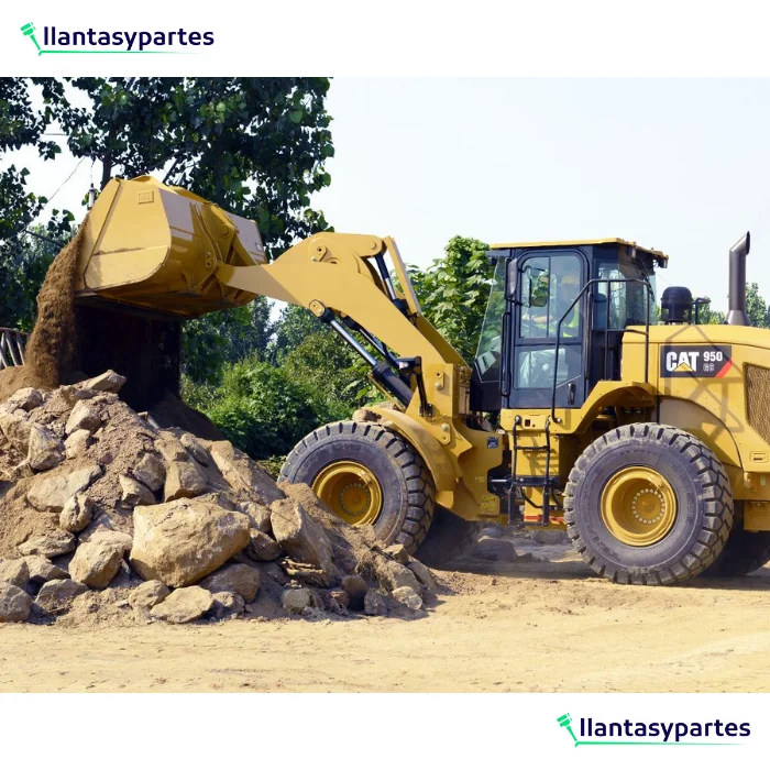 Llantas Neumaster HUL5
                                         19.5L-24-2