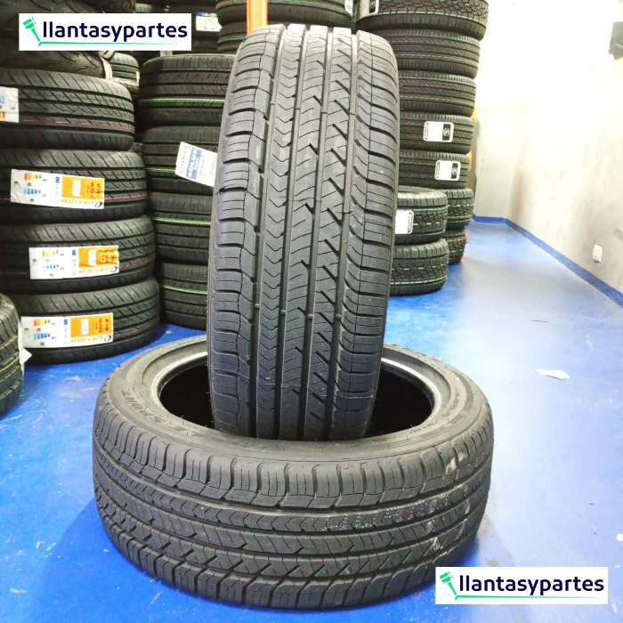 Llantas Goodyear Eagle Sport All Season
                                         245/40R19-2